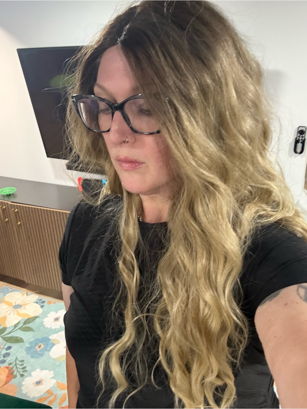 Synthetic Wavy Long Wig in Blonde - New with box